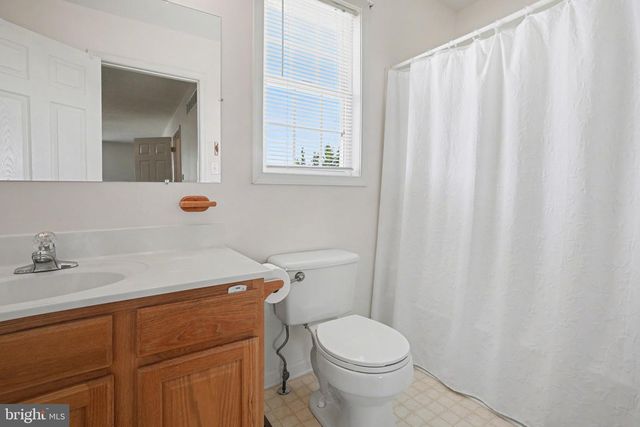 33 LONGSTREET DRIVE, Carlisle, PA 17013