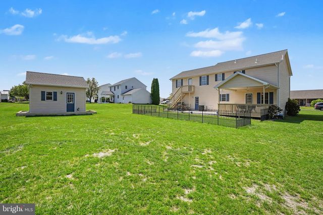 33 LONGSTREET DRIVE, Carlisle, PA 17013