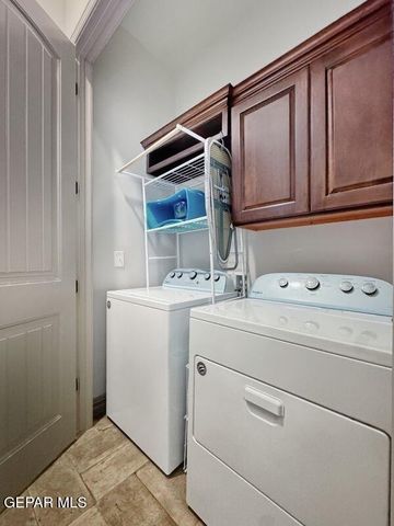 341 Vin Almoradi Court, El Paso, TX 79912