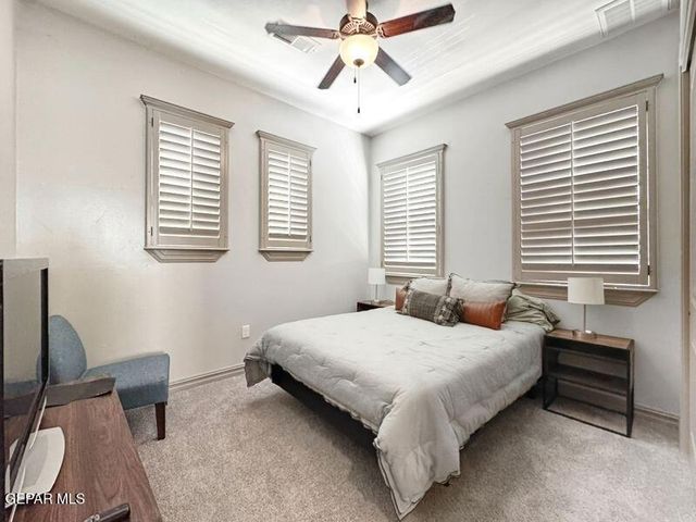 341 Vin Almoradi Court, El Paso, TX 79912