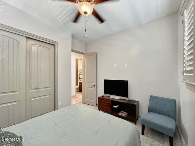 341 Vin Almoradi Court, El Paso, TX 79912