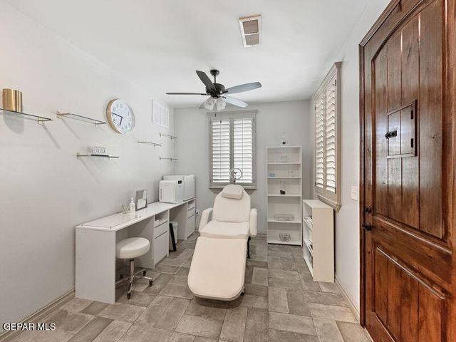 341 Vin Almoradi Court, El Paso, TX 79912