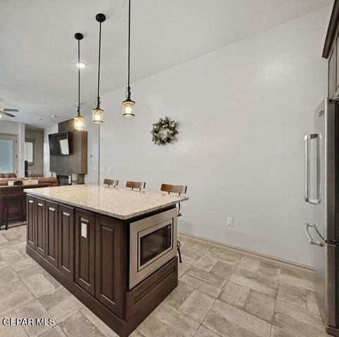 341 Vin Almoradi Court, El Paso, TX 79912