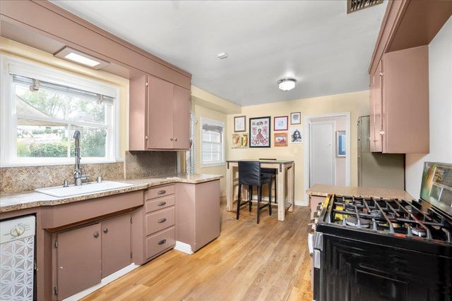 1014 Yale Ave, Modesto, CA 95350