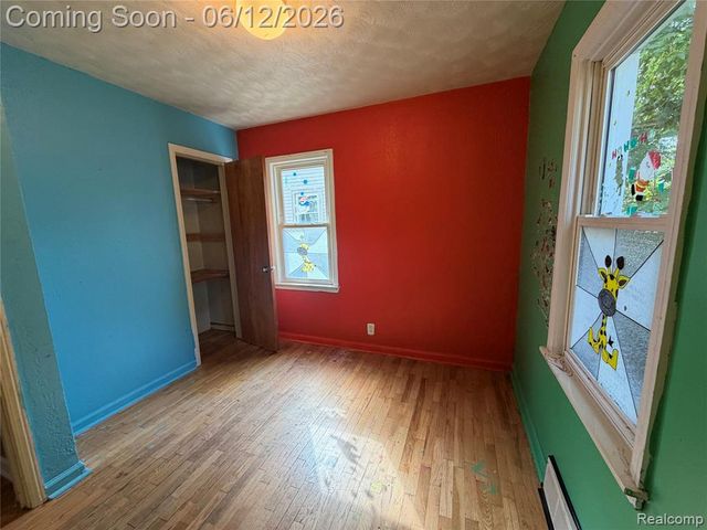 4230 Custer Avenue, Flint, MI 48507