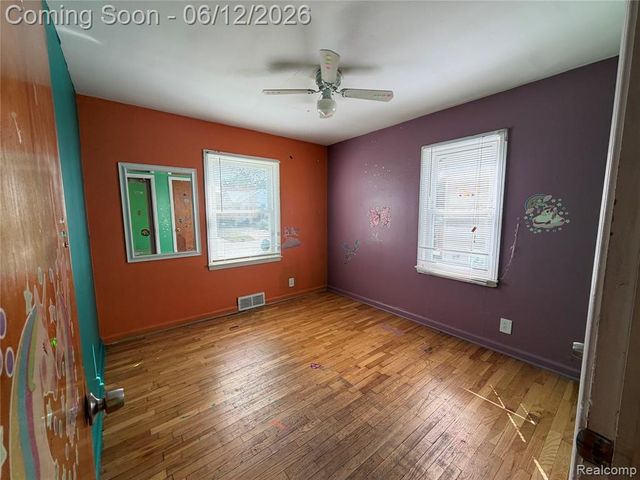 4230 Custer Avenue, Flint, MI 48507