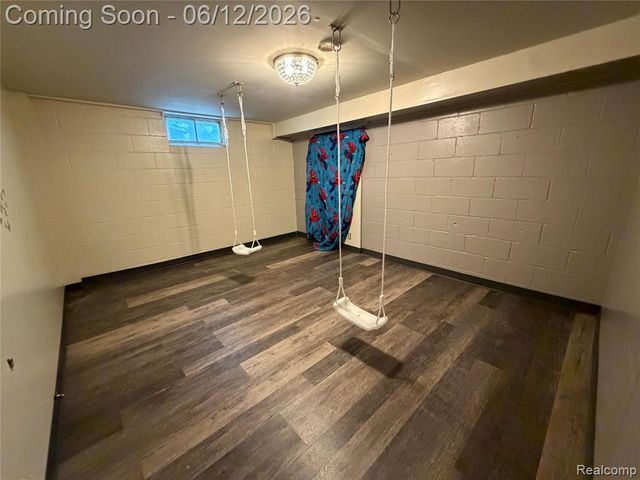 4230 Custer Avenue, Flint, MI 48507