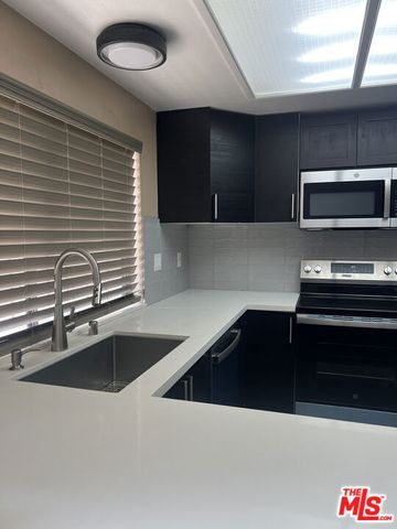 14456 Foothill Boulevard 28, Sylmar (los Angeles), CA 91342