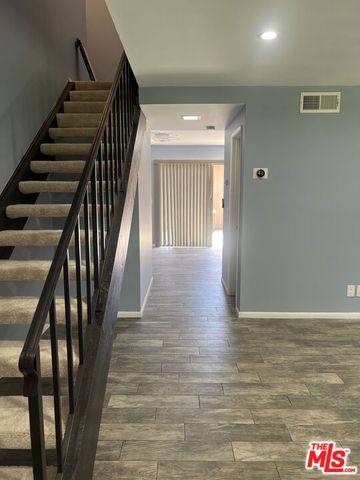 14456 Foothill Boulevard 28, Sylmar (los Angeles), CA 91342