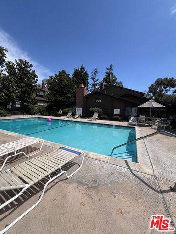 14456 Foothill Boulevard 28, Sylmar (los Angeles), CA 91342