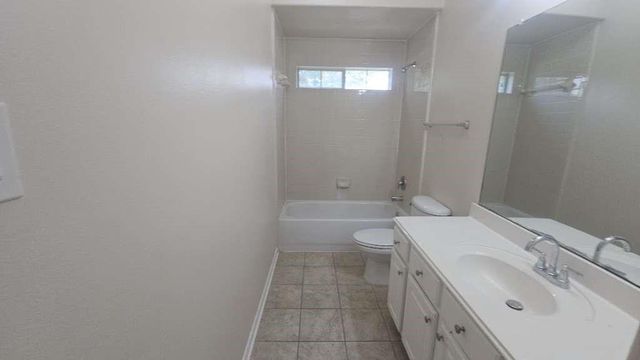 14902 Arvonshire Court, Houston, TX 77049