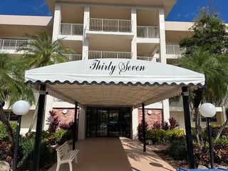 3351 S Palm Aire Dr 205, Pompano Beach, FL 33069