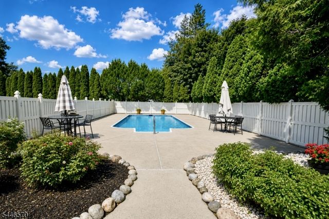 6 Wilrue Pkwy, Pequannock Twp., NJ 07444