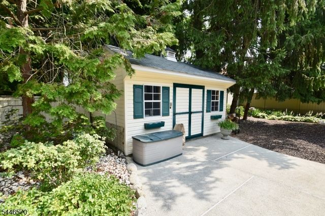 6 Wilrue Pkwy, Pequannock Twp., NJ 07444