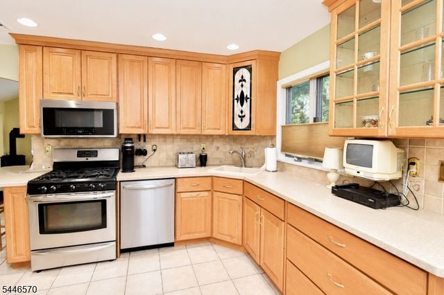 6 Wilrue Pkwy, Pequannock Twp., NJ 07444