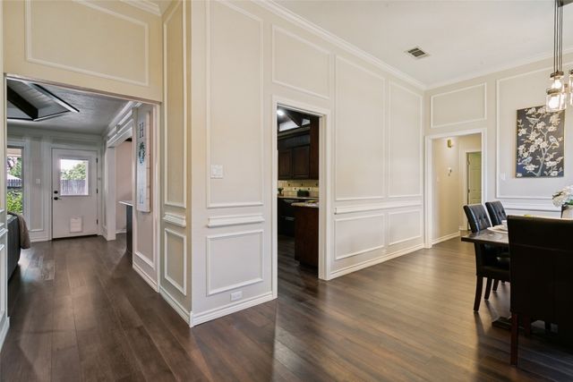 3709 Fieldcrest Lane, Bedford, TX 76021
