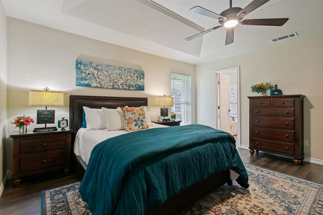 3709 Fieldcrest Lane, Bedford, TX 76021