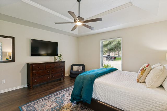3709 Fieldcrest Lane, Bedford, TX 76021
