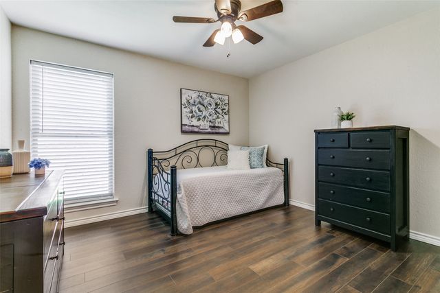 3709 Fieldcrest Lane, Bedford, TX 76021