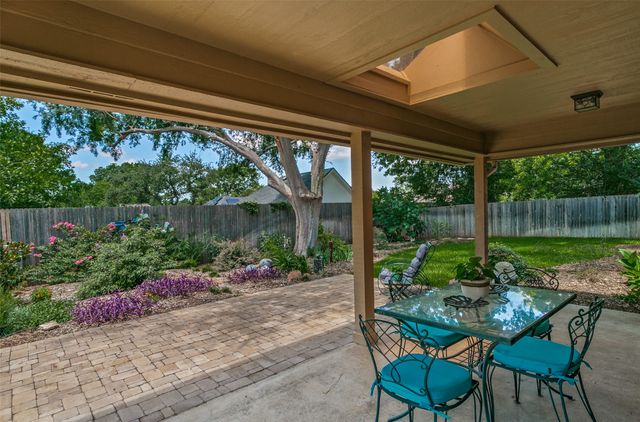 3709 Fieldcrest Lane, Bedford, TX 76021
