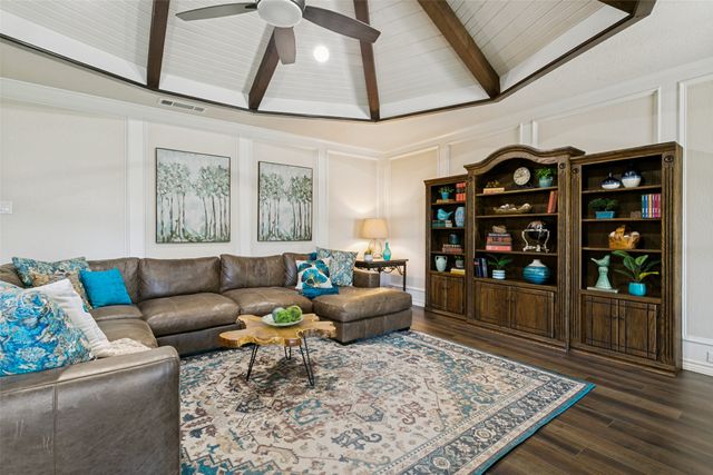 3709 Fieldcrest Lane, Bedford, TX 76021