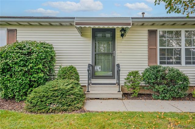 3267 Southway Drive, Cambria, NY 14132