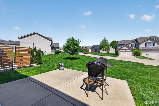 2101 Maple Glen Court, St Peters, MO 63376