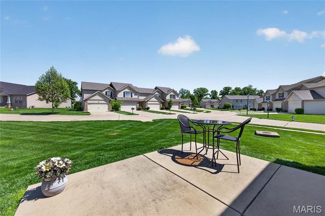 2101 Maple Glen Court, St Peters, MO 63376