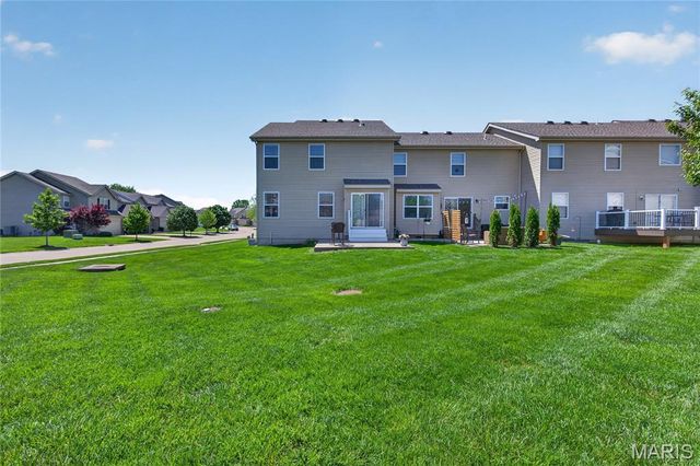 2101 Maple Glen Court, St Peters, MO 63376