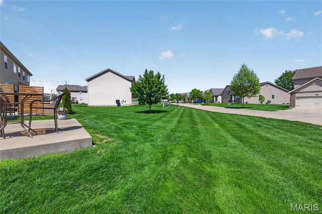 2101 Maple Glen Court, St Peters, MO 63376