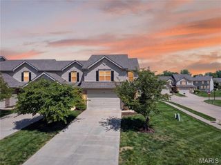 2101 Maple Glen Court, St Peters, MO 63376