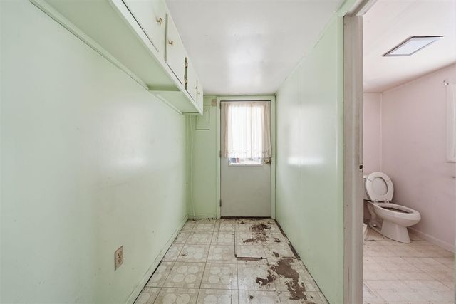 108 Bagg Avenue, Jackson, MI 49203