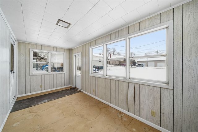 108 Bagg Avenue, Jackson, MI 49203