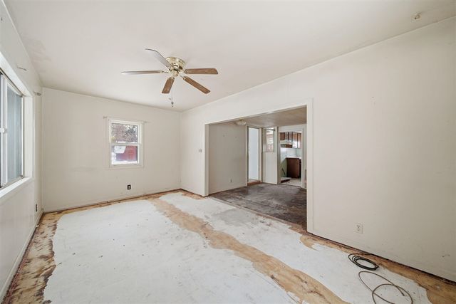 108 Bagg Avenue, Jackson, MI 49203