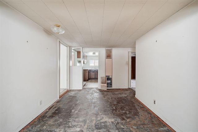 108 Bagg Avenue, Jackson, MI 49203