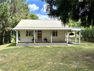 51 Hudson Hill Road, Weirton, WV 26062