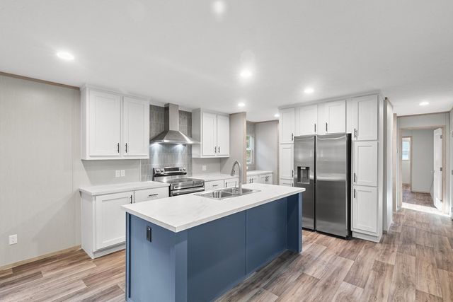 424 Knob Hill Circle, Dothan, AL 36301