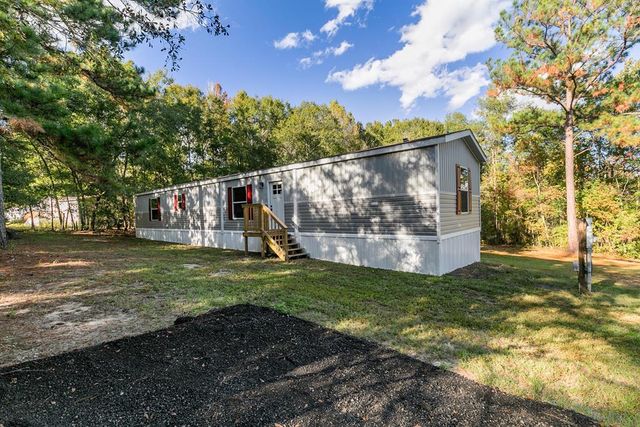 424 Knob Hill Circle, Dothan, AL 36301