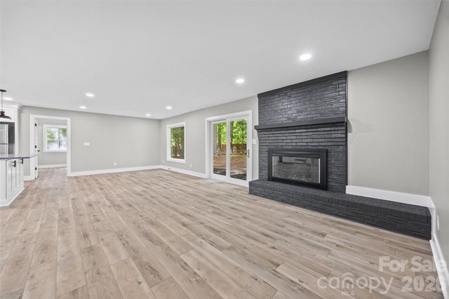 5950 Lake Wylie Road, Clover, SC 29710