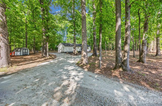 5950 Lake Wylie Road, Clover, SC 29710