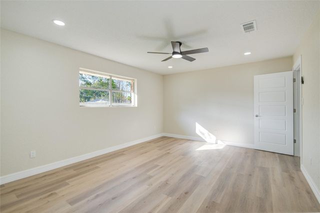 3416 Walnut Drive, Bay City, TX 77414