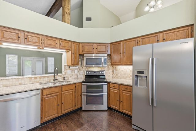 2405 Rockhill Road, Mckinney, TX 75072