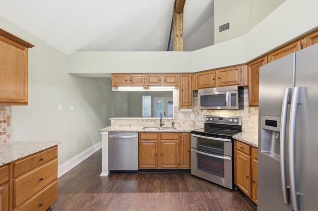 2405 Rockhill Road, Mckinney, TX 75072