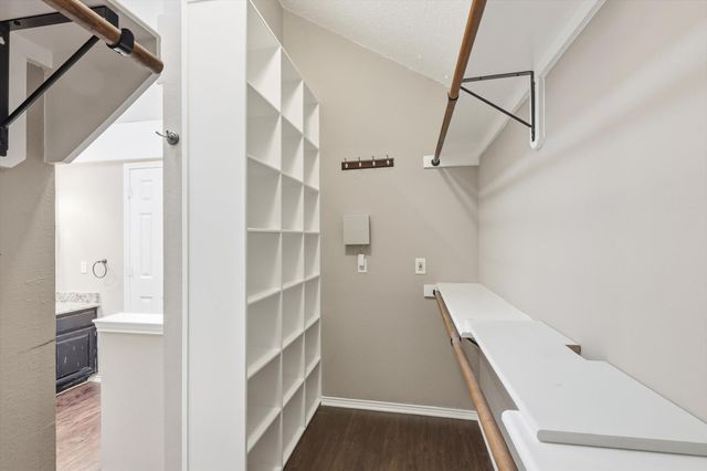 2405 Rockhill Road, Mckinney, TX 75072