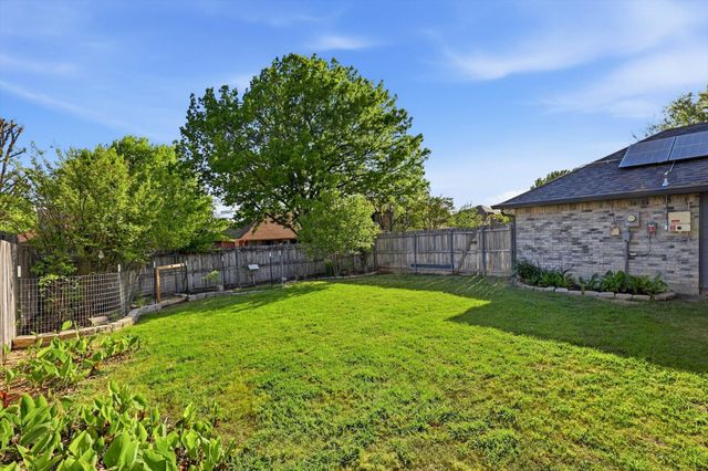 2405 Rockhill Road, Mckinney, TX 75072