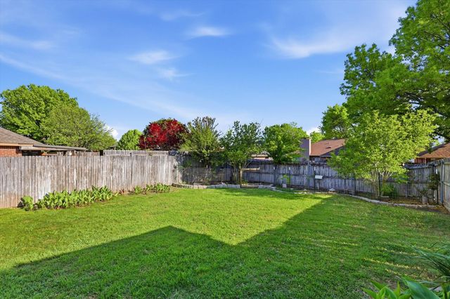 2405 Rockhill Road, Mckinney, TX 75072