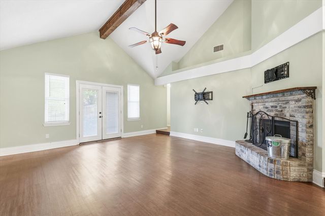 2405 Rockhill Road, Mckinney, TX 75072