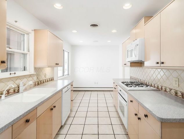 4393 Donington Road, Columbus, OH 43220