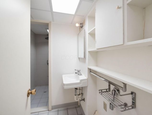 4393 Donington Road, Columbus, OH 43220