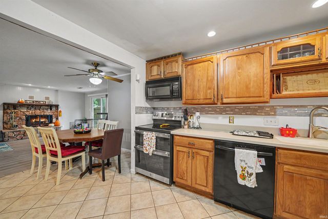 2422 N Main Street, Mishawaka, IN 46545